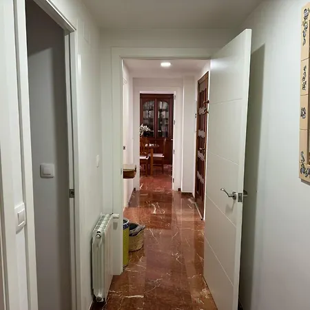 La Bodega Con Parking Gratuito